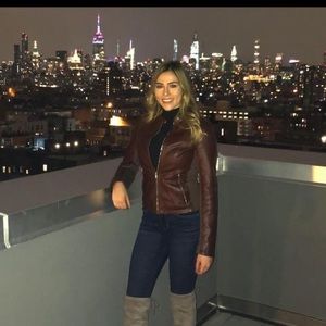 Meet your Posher, Paige